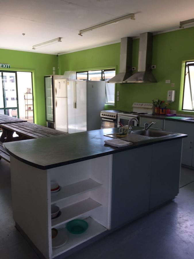 Albergue Peace Haven Backpackers Blenheim Exterior foto